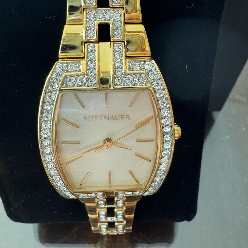 Wittnauer by Bulova Gold watch - Picture 4 of 10
